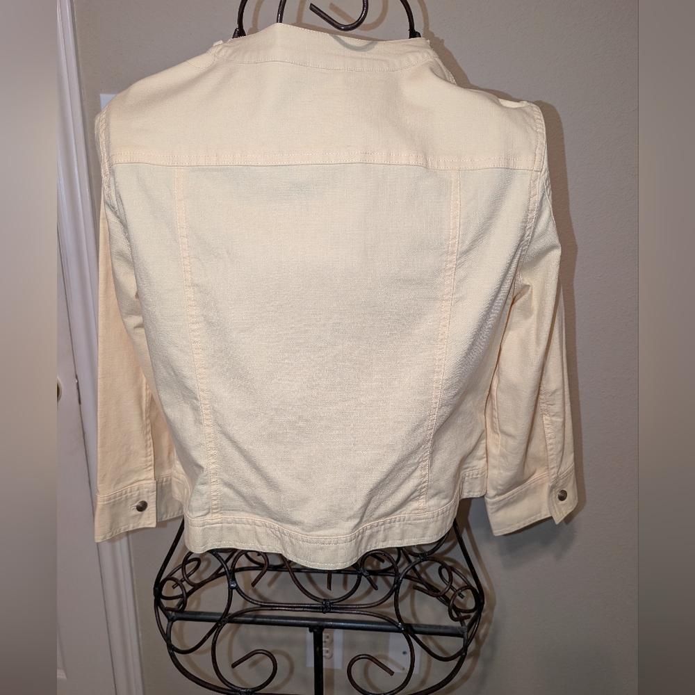 Ruby Rd. Light Yellow Jacket with Floral Collar - image 2